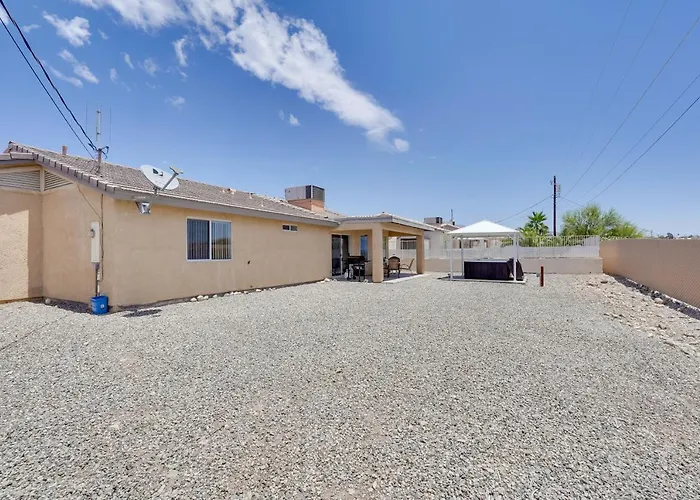2 Mi To & Dtwn: Havasu Home! *